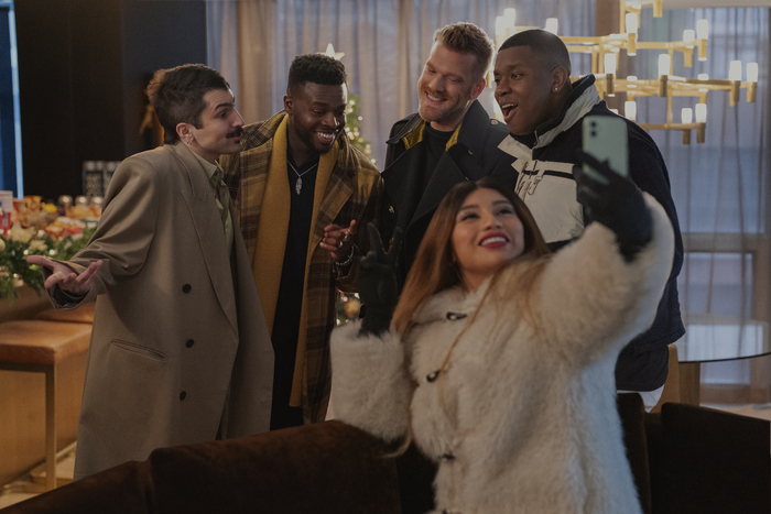 Mitch Grassi, Kevin Olusola, Scott Hoying, Matt Sallee and Kirstin Maldonado Photo