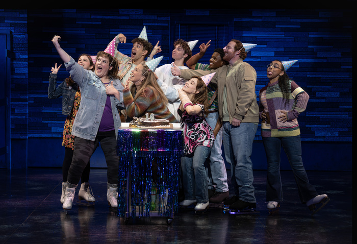 Photo/Video: Carolee Carmello Leads KIMBERLY AKIMBO National Tour Image