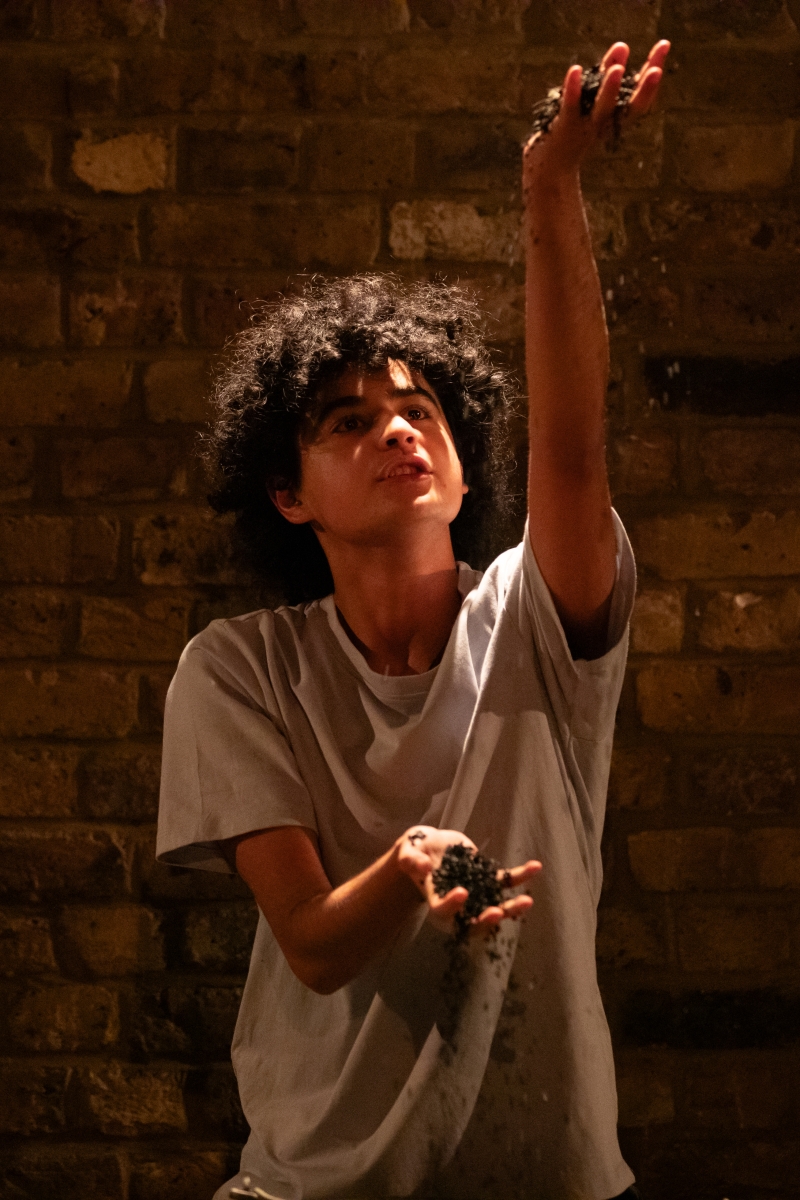 Review: GIGI & DAR, Arcola Theatre  Image