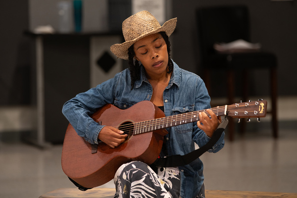 Photos: Steppenwolf Theatre Company's World Premiere of LEROY AND LUCY In Rehearsal  Image