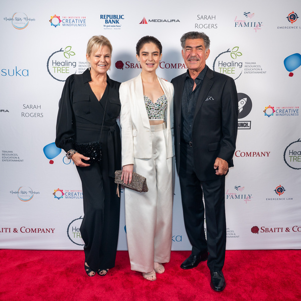 Photos: Go Inside the 2024 Healing Tree Gala With Lea DeLaria, N'Kenge and More  Image