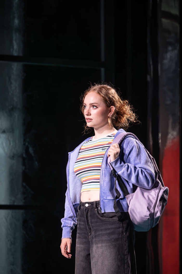 Photos: Further Look at DEAR EVAN HANSEN UK Tour Image