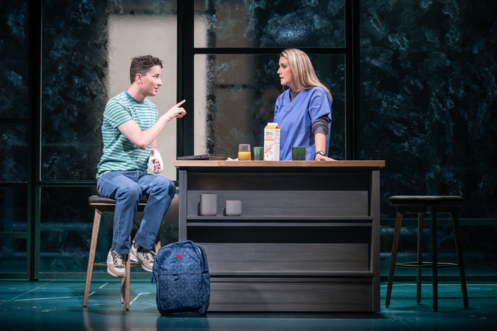 Photos: Further Look at DEAR EVAN HANSEN UK Tour Image
