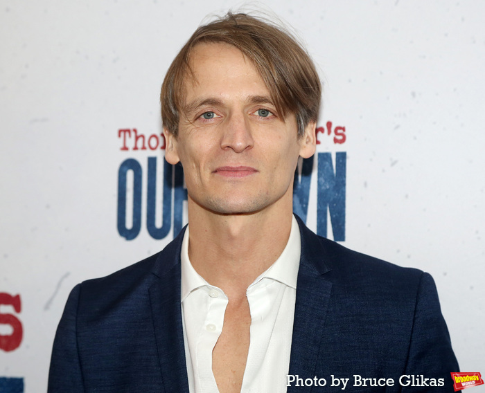 Photos: OUR TOWN Cast & Creative Team Walk the Red Carpet on Opening Night Image