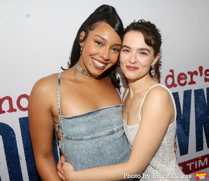 Safiya Kaijya Harris and Zoey Deutch Photo