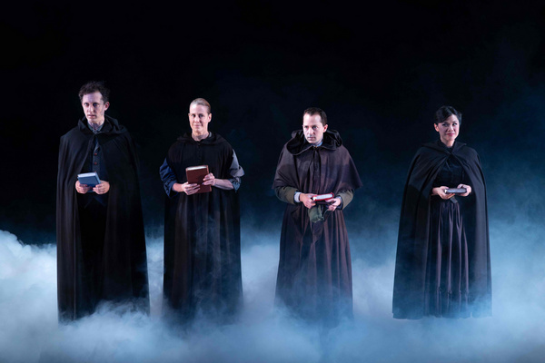 Photos: DRACULA: A COMEDY OF TERRORS at Ensemble Theatre Company  Image