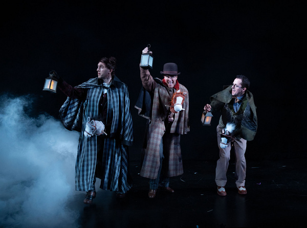 Photos: DRACULA: A COMEDY OF TERRORS at Ensemble Theatre Company  Image