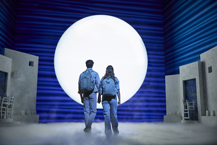 Photos: New Cast Joins MAMMA MIA! in London Image