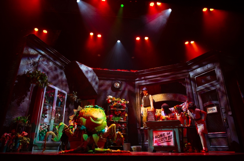 Review: LITTLE SHOP OF HORRORS at Bank Of America Performing Arts Center  Image