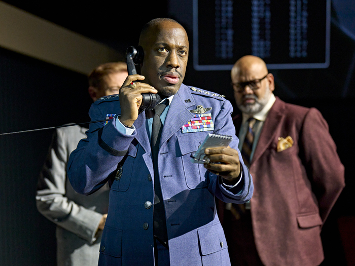 Photos: DR. STRANGELOVE at the Noël Coward Theatre Image