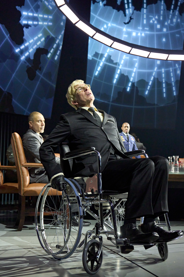 Photos: DR. STRANGELOVE at the Noël Coward Theatre Image