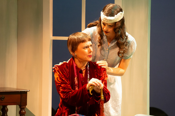 Photos: MURDER ON THE LINKS Opens Friday At International City Theatre Image