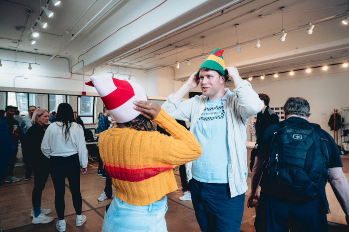 Photos: ELF THE MUSICAL Heads Into Rehearsal for Its Holiday Return Image