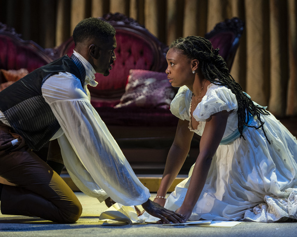 Photos: First Look At PRIDE & PREJUDICE At Baltimore Center Stage Image