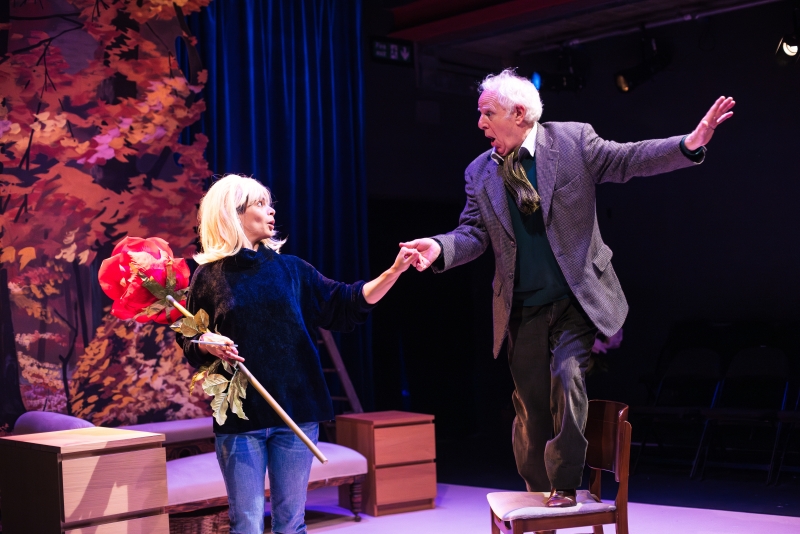 Review: AUTUMN, Park Theatre Image