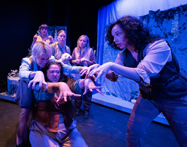 Photos: Babes With Blades' A MIDSUMMER NIGHT'S DREAM Image