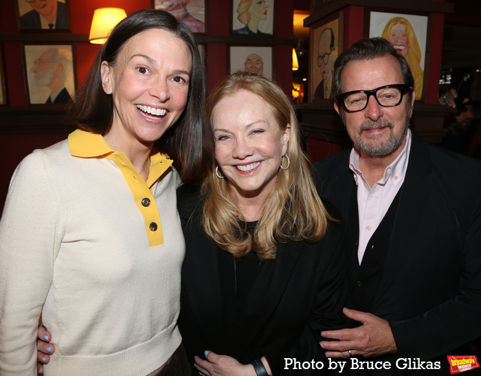 Photos: CAA's Joe Machota Receives Portrait at Sardi's Image