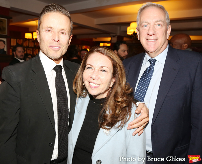 Photos: CAA's Joe Machota Receives Portrait at Sardi's  Image