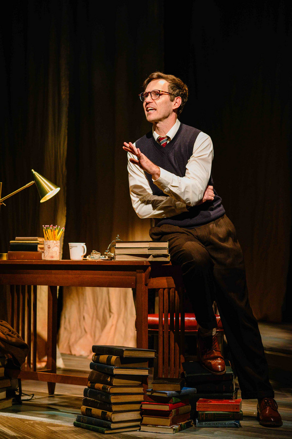 Photos: Remy Bumppo Theatre Company's DEAR ELIZABETH  Image