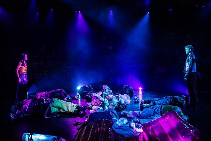 Photos: Kit Connor and Rachel Zegler in ROMEO + JULIET on Broadway Image