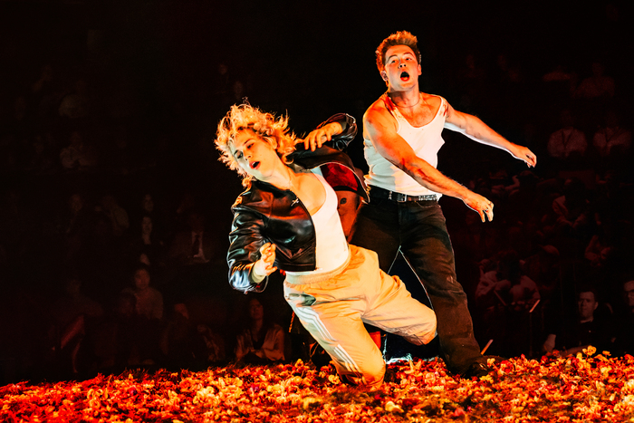 Photos: Kit Connor and Rachel Zegler in ROMEO + JULIET on Broadway  Image