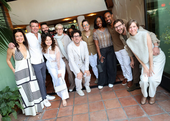 Bellamy Young, Scott Foley, Guillermo Díaz, Betsy Beers, Katie Lowes, Adam Shapiro,  Photo