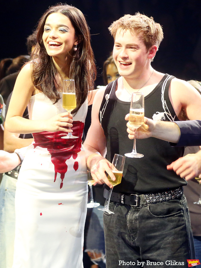 Photos: Rachel Zegler, Kit Connor, and the ROMEO + JULIET Cast Take Opening Night Bows  Image