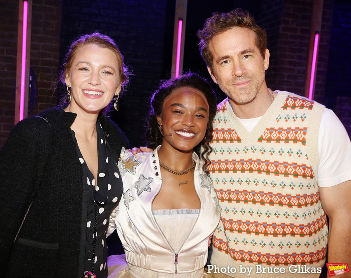 Photos: Ryan Reynolds and Blake Lively Visit & JULIET Image