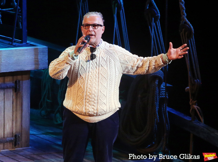 Photos: SWEPT AWAY Press Preview Image