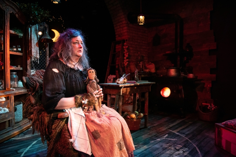 Review: BROOMSTICK at Open Eye Theatre  Image