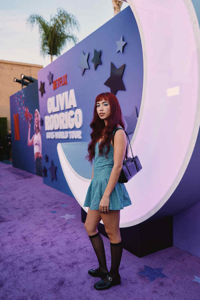 Photos: Chappell Roan, Laufey, & More Attend OLIVIA RODRIGO: GUTS WORLD TOUR Premiere  Image