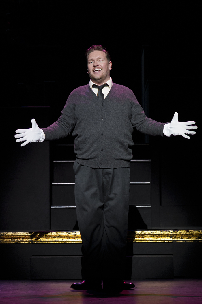 Photos: CHICAGO UK and Ireland Tour Image