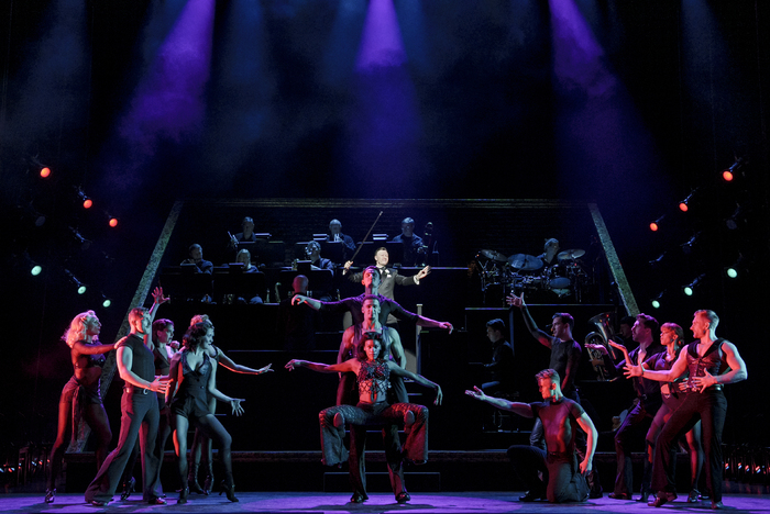 Photos: CHICAGO UK and Ireland Tour Image