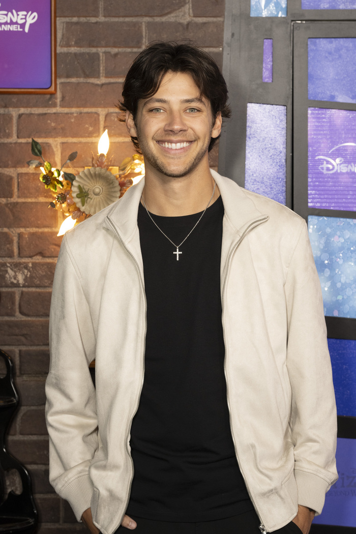 Photos: Corbin Bleu, Selena Gomez & More Disney Channel Stars Attend WIZARDS BEYOND WAVERLY PLACE Premiere  Image