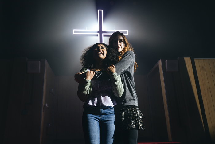 Photos: TEETH Returns Off-Broadway Image