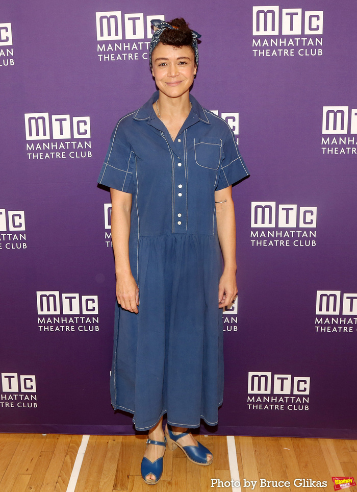 Photos: Manhattan Theatre Club's EUREKA DAY Cast Meets the Press Image