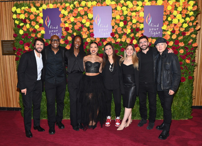 Josh Groban and Everett Bradley Photo