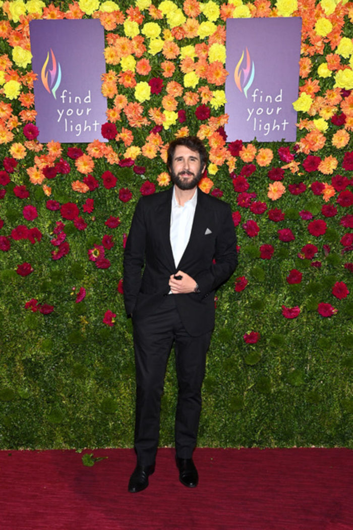 Josh Groban Photo