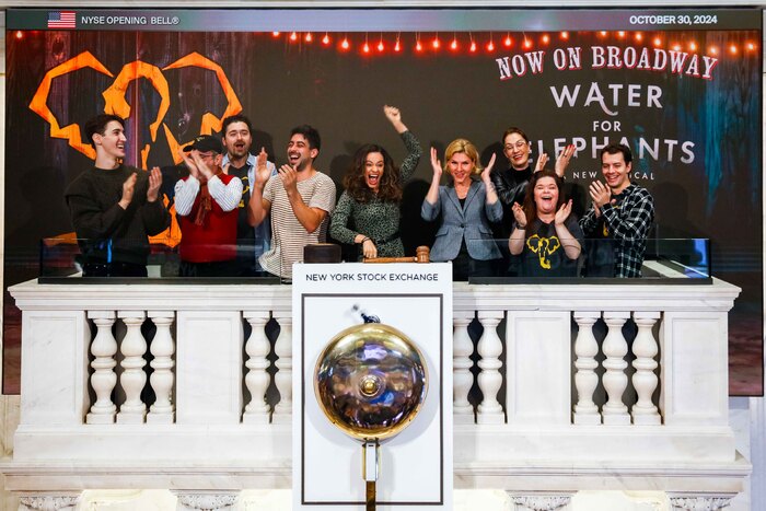 Photos: WATER FOR ELEPHANTS Rings the Opening Bell at the New York Stock Exchange  Image