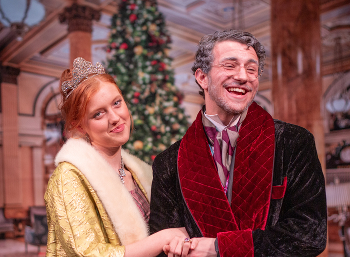 Photos: First Look at MRS. BOB CRATCHIT’S WILD CHRISTMAS BINGE at SBCC  Image