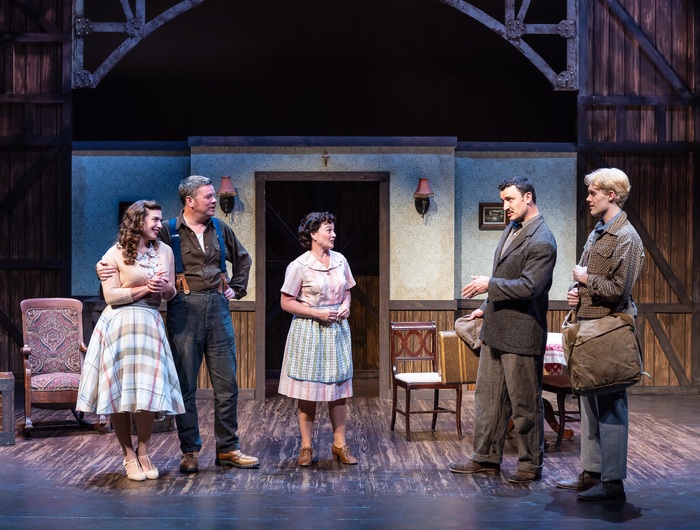 Photos: A VIEW FROM THE BRIDGE at Laguna Playhouse  Image