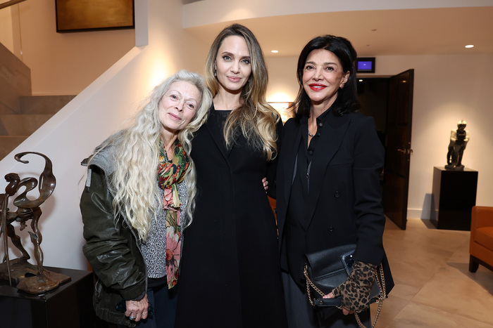 Frances Fisher, Angelina Jolie and Shohreh Aghdashloo Photo