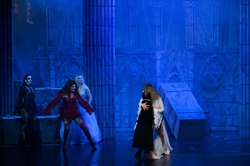 Review: DRACULA at Lodz Musical Theater  Image