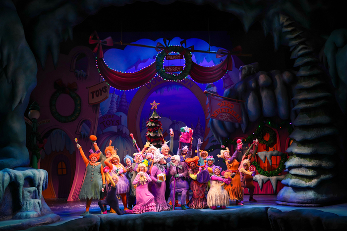 Photos: DR. SEUSS' HOW THE GRINCH STOLE CHRISTMAS! At Children’s Theatre Company Image