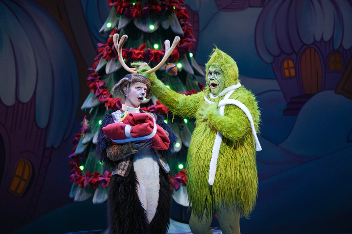 Photos: DR. SEUSS' HOW THE GRINCH STOLE CHRISTMAS! At Children’s Theatre Company  Image