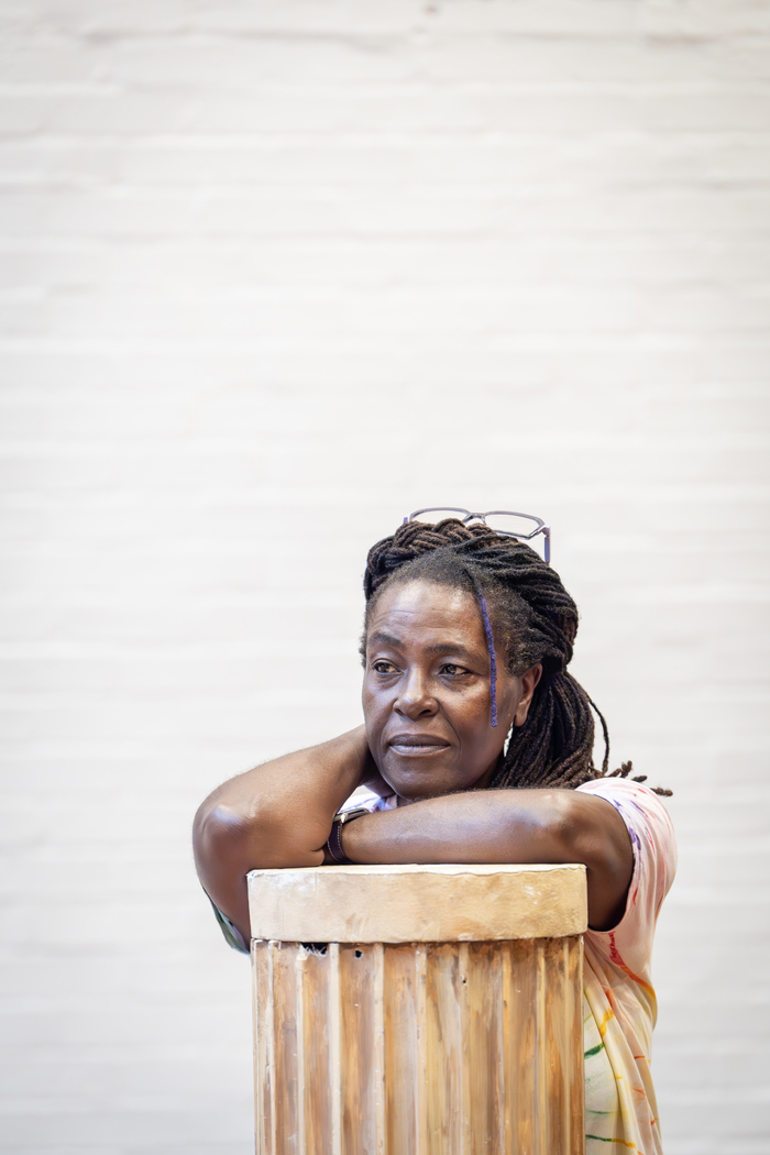Photos: THE IMPORTANCE OF BEING EARNEST At National Theatre In Rehearsal Image