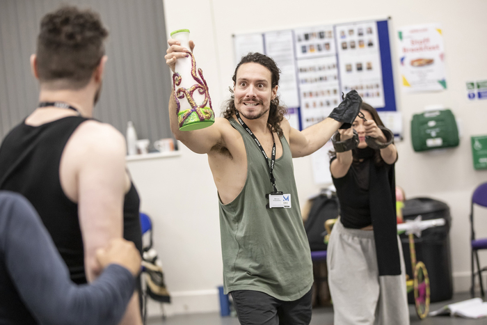 Photos: PETER PAN In Rehearsal At The Mercury Theatre Image