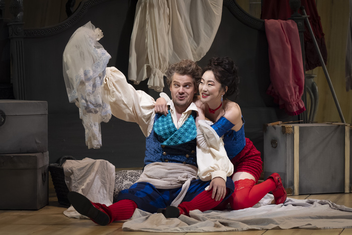 Video/Photos: THE MARRIAGE OF FIGARO At Lyric Opera  Image