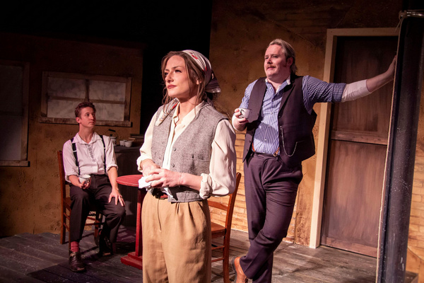 Photos: PILOT ISLAND & HER KEEPERS At The Den Theatre  Image