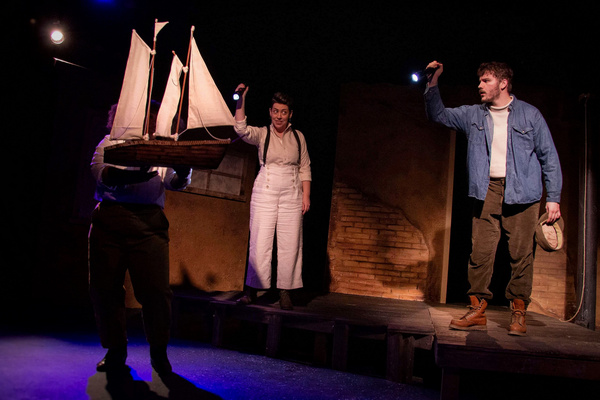 Photos: PILOT ISLAND & HER KEEPERS At The Den Theatre Image